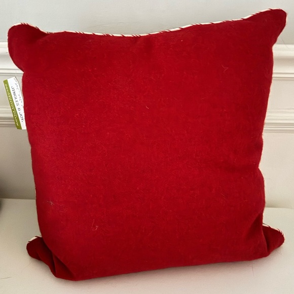 HOLIDAY | letters to santa pillow - Picture 2 of 12